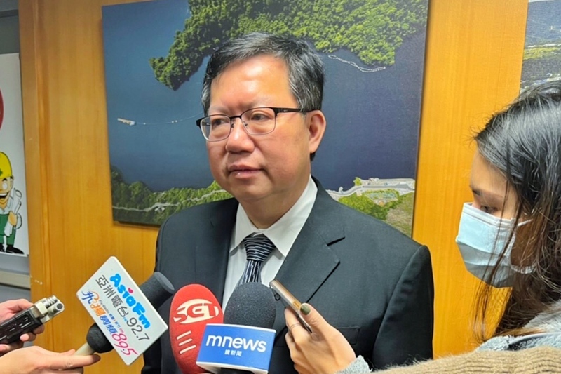 足協理事長鄭文燦（左）。(資料照片/CNA)