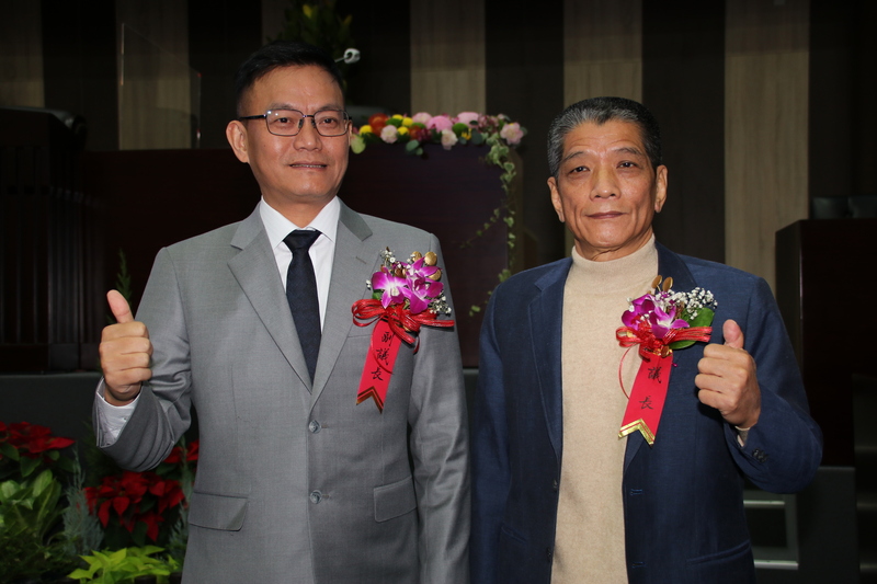 南投縣議會議長國民黨籍何勝豐(右)稱不可能回國民黨，而副議長潘一全(左)則已表態願意挺侯。資料照片。 (圖：中央社)