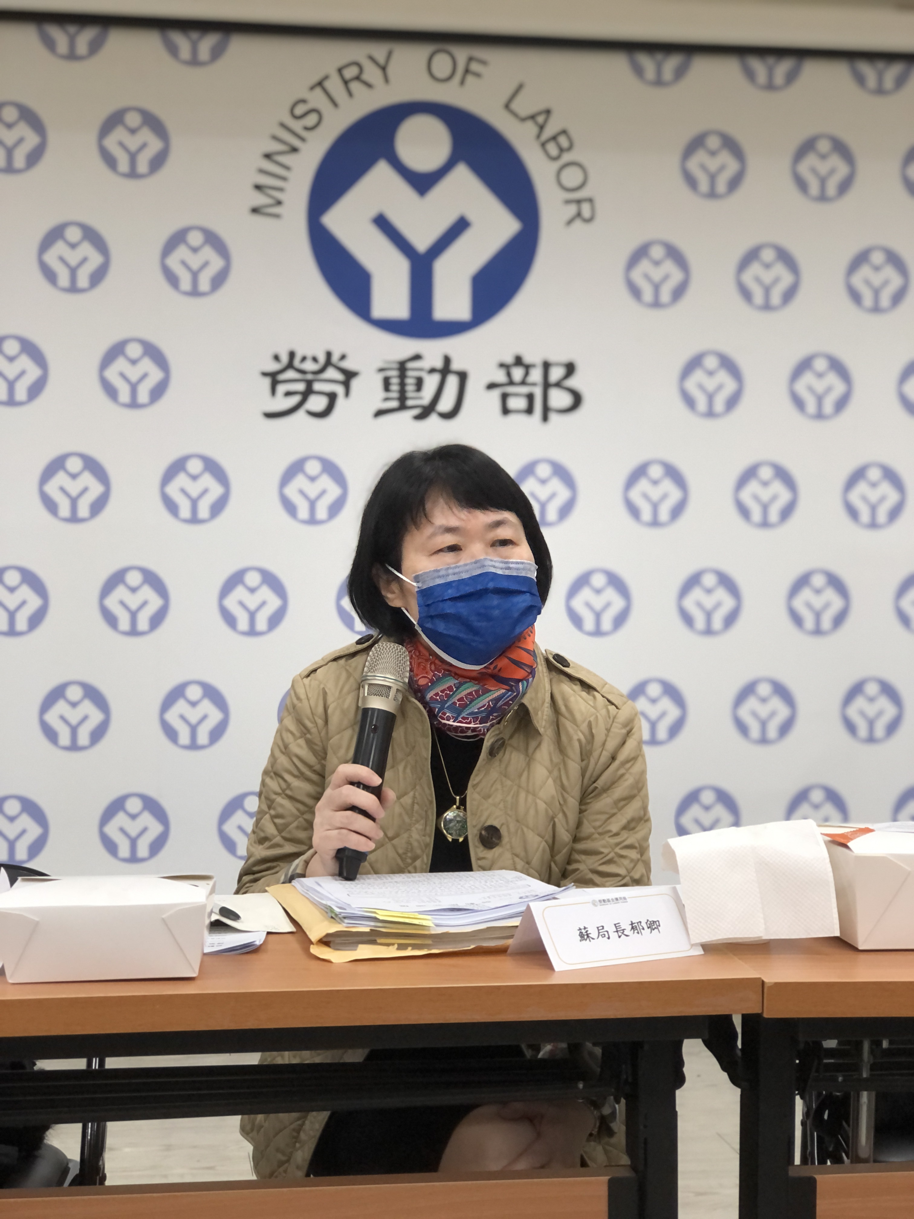 勞動部勞動基金運用局局長蘇郁卿強調，以長期投資績效來看，整體勞動基金近10年平均報酬率為4.46%，請勞工朋友不要擔心。(楊文君攝)