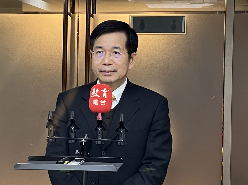 教育部長潘文忠表示，並非絕對不讓大學漲學費，前提是要完善與家長、學生的溝通和資訊揭露機制。(圖：中央社)