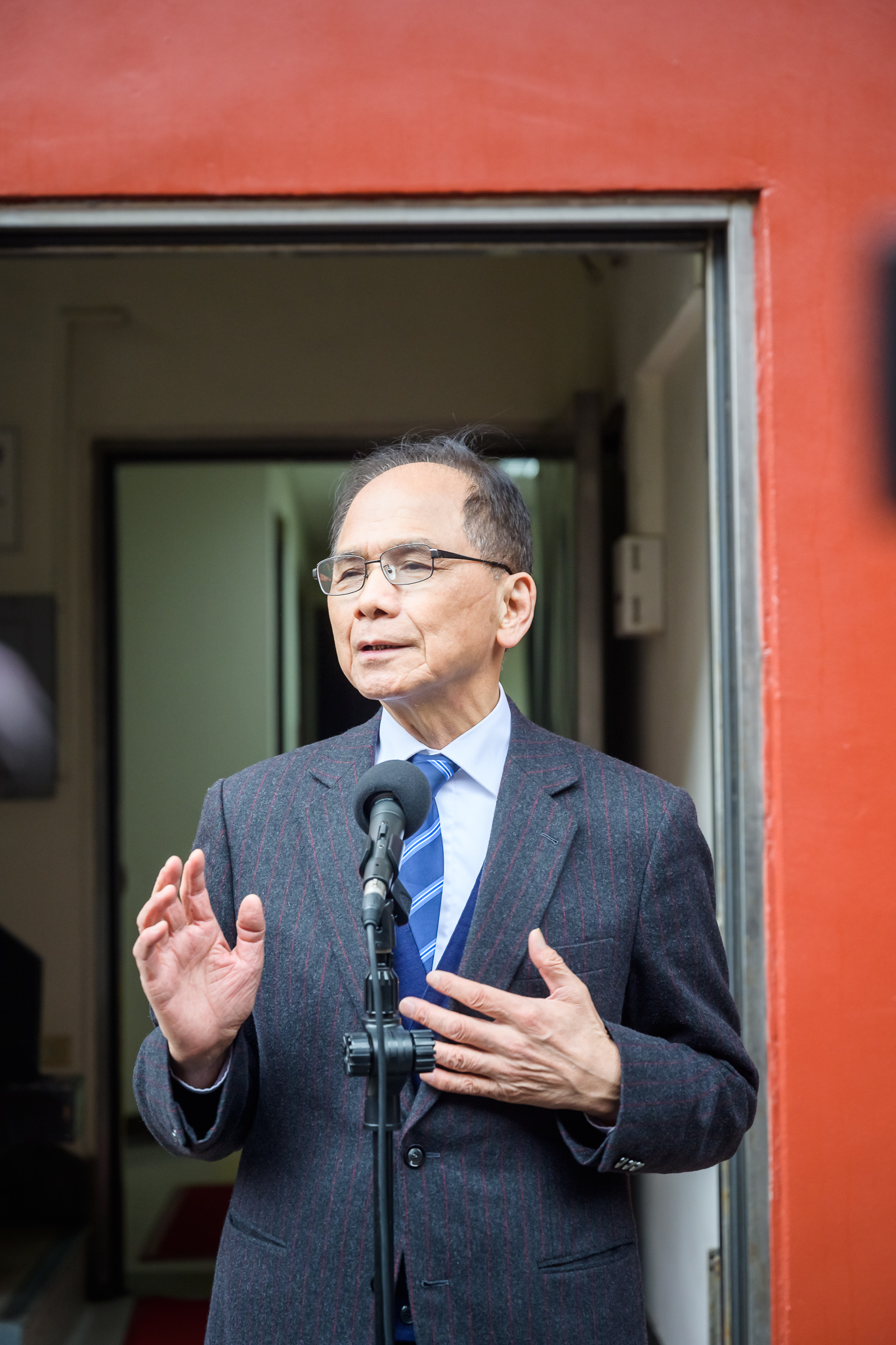 立法院長游錫堃盼修正「立法院組織法」，增設國際事務處，朝野立委均表贊成。(立法院提供)