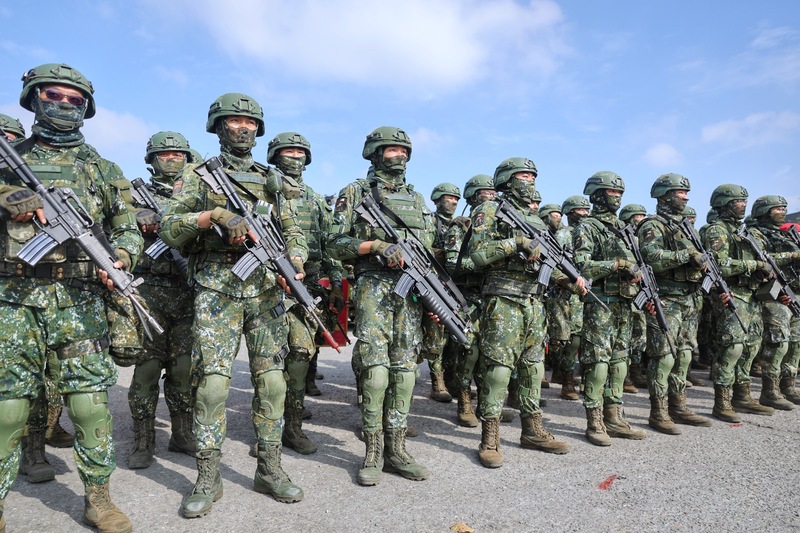 國軍新的調薪方案自4月起實施，主要加薪對象為基層戰鬥部隊官兵。資料照。(圖：中央社)