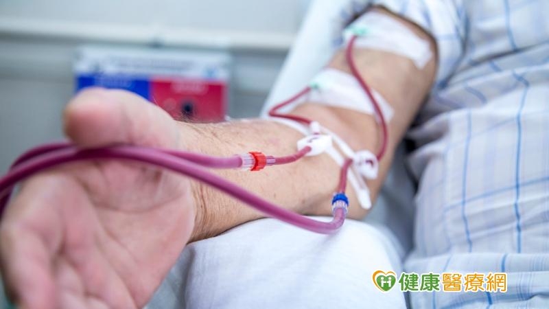 糖尿病併發慢性腎臟疾病、慢性腎衰竭而接受透析治療或腎臟移植比率更是顯著增加，自2000年的9.2%翻倍成長到現在的17.9%。(圖：健康醫療網 提供)