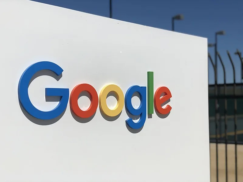 Google母公司Alphabet宣布整併旗下兩大AI部門，用於加倍研發人工智慧，以與OpenAI等競爭對手抗衡。(圖：中央社)