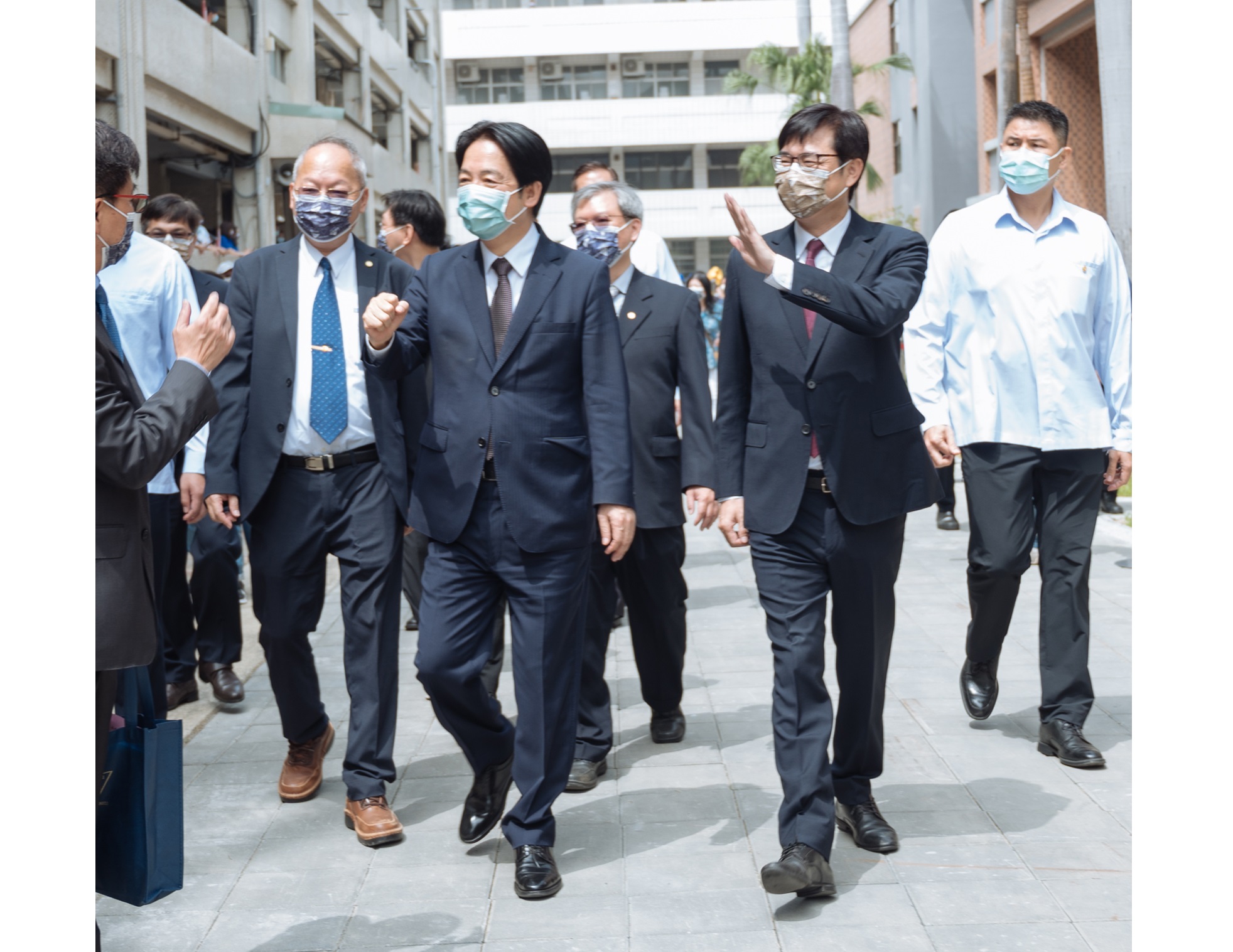兼任民進黨代理黨主席的高市長陳其邁表示，盼在賴清德帶領下，民進黨能最短時間重整隊伍、全力衝刺。(圖：陳其邁臉書)