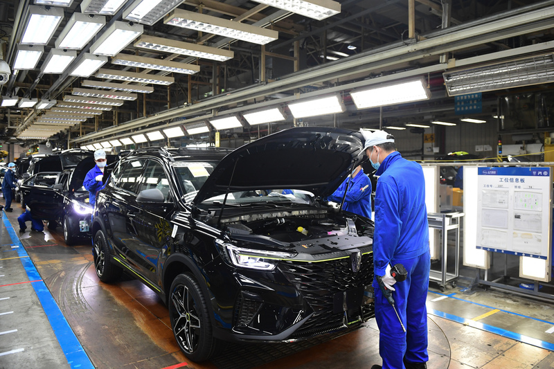 許多熟悉的歐洲汽車品牌，其實現在都已是中國車企的旗下品牌或子公司。圖為上海汽車臨港工廠。(圖：中央社資料照片／中新社提供)