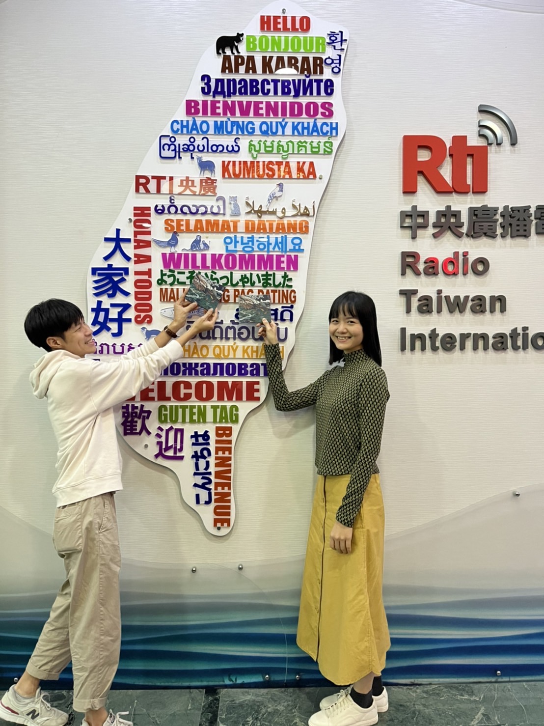 Cicada 樂團鋼琴手江致潔與吉他手蔡巽洋在「音樂本事」節目，介紹「棲居在溪源之上」專輯