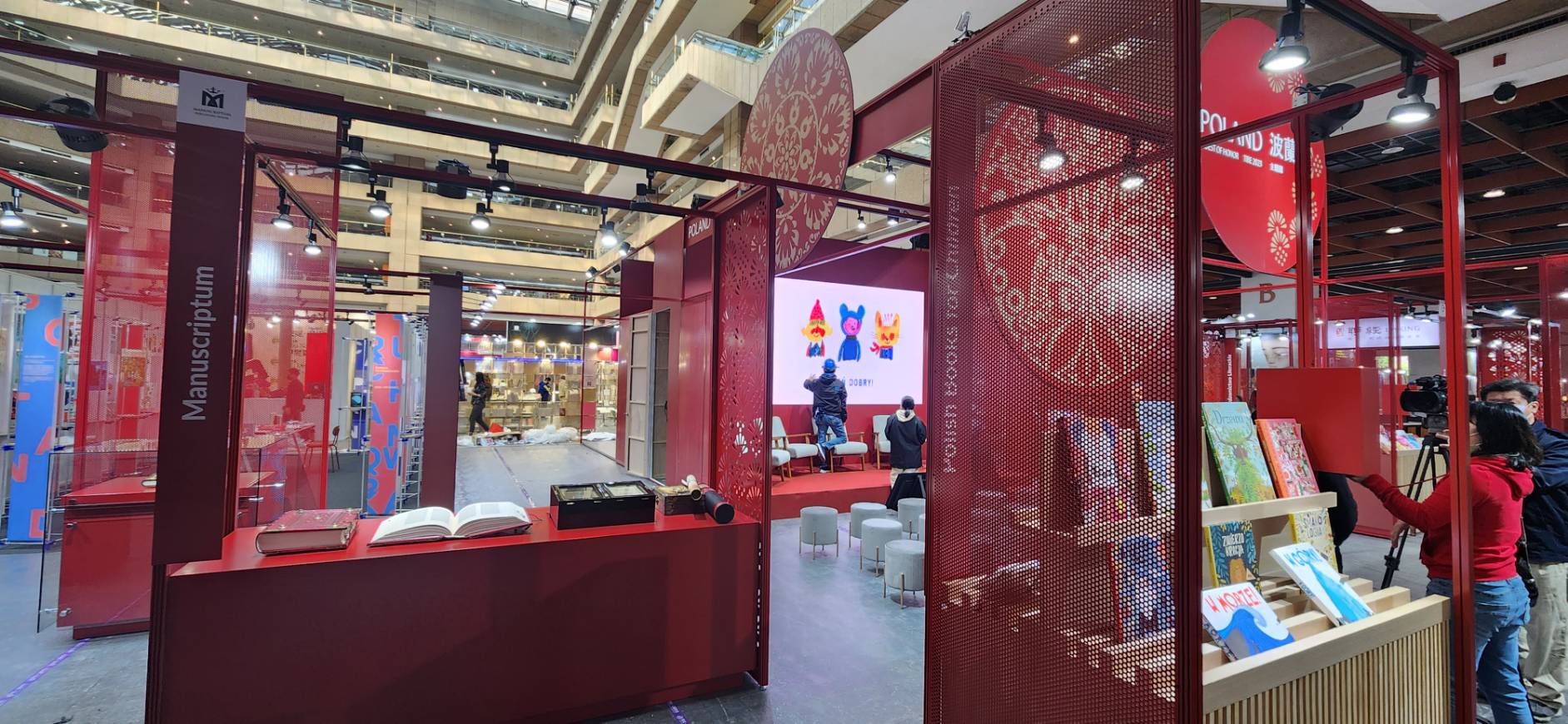 2023台北國際書展主題國波蘭展區展區從主視覺到展場內容設計，都令人驚艷。(江昭倫 攝)