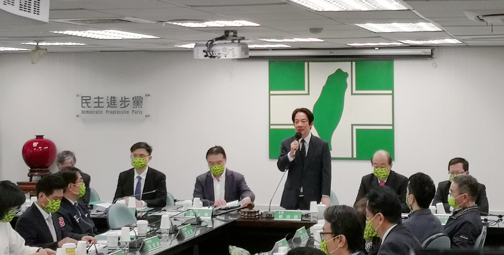 兼任民進黨主席的副總統賴清德1日首次主持中執會，會中通過將台南正副議長邱莉莉、林志展移送中評會調查，並建議中評會做出予以停權處分。（劉玉秋攝）
