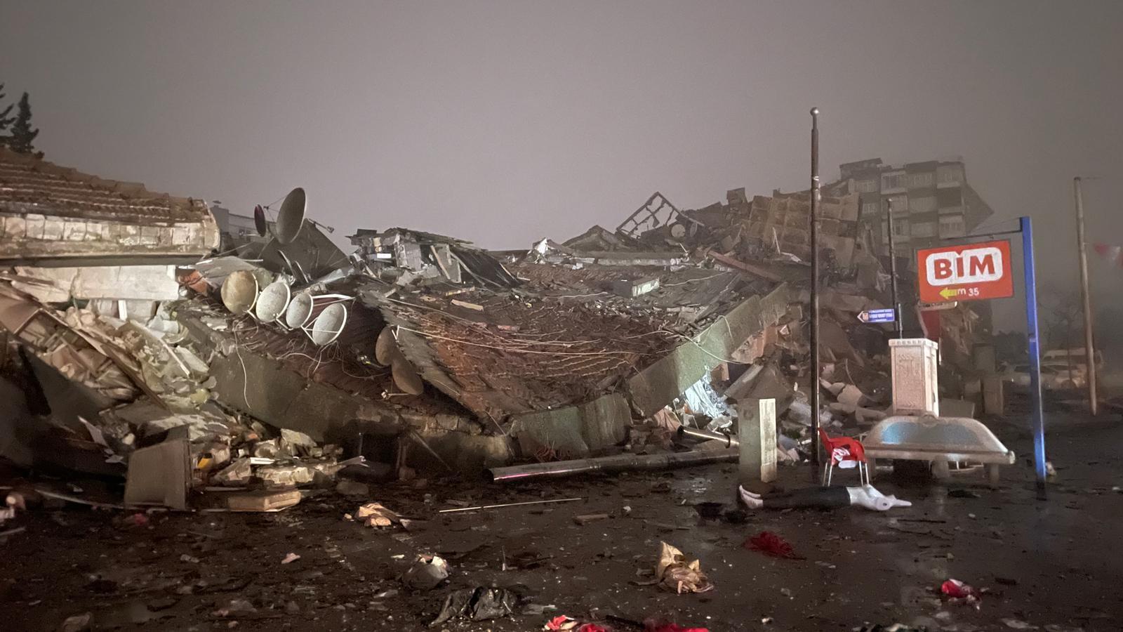 土耳其東南部地區今天(6日)發生規模7.8的強震。(AFP)