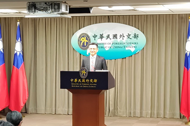 外交部發言人劉永健7日表示，有國人一家三口在土耳其因強震受困，據了解已成功救出，三人健康情況良好 (央廣記者王照坤 攝)