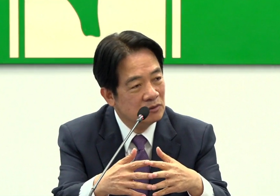 身兼民進黨主席的總統賴清德指出，以國家整體的高度成立國家委員會，過程中也與行政院長卓榮泰密切溝通。(圖擷自民進黨臉書)