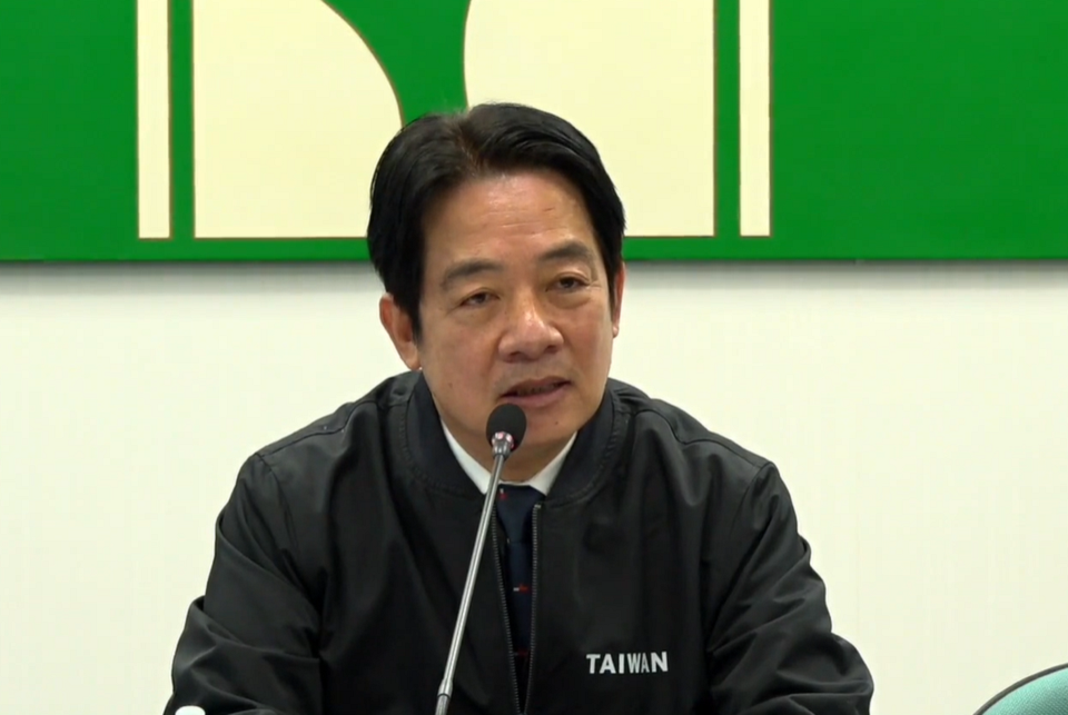 兼任民進黨主席的副總統賴清德在中執會上表示，感謝陳建仁負推動國政的重責大任，面對國內外的各種挑戰處置得宜。(圖擷自民進黨臉書)