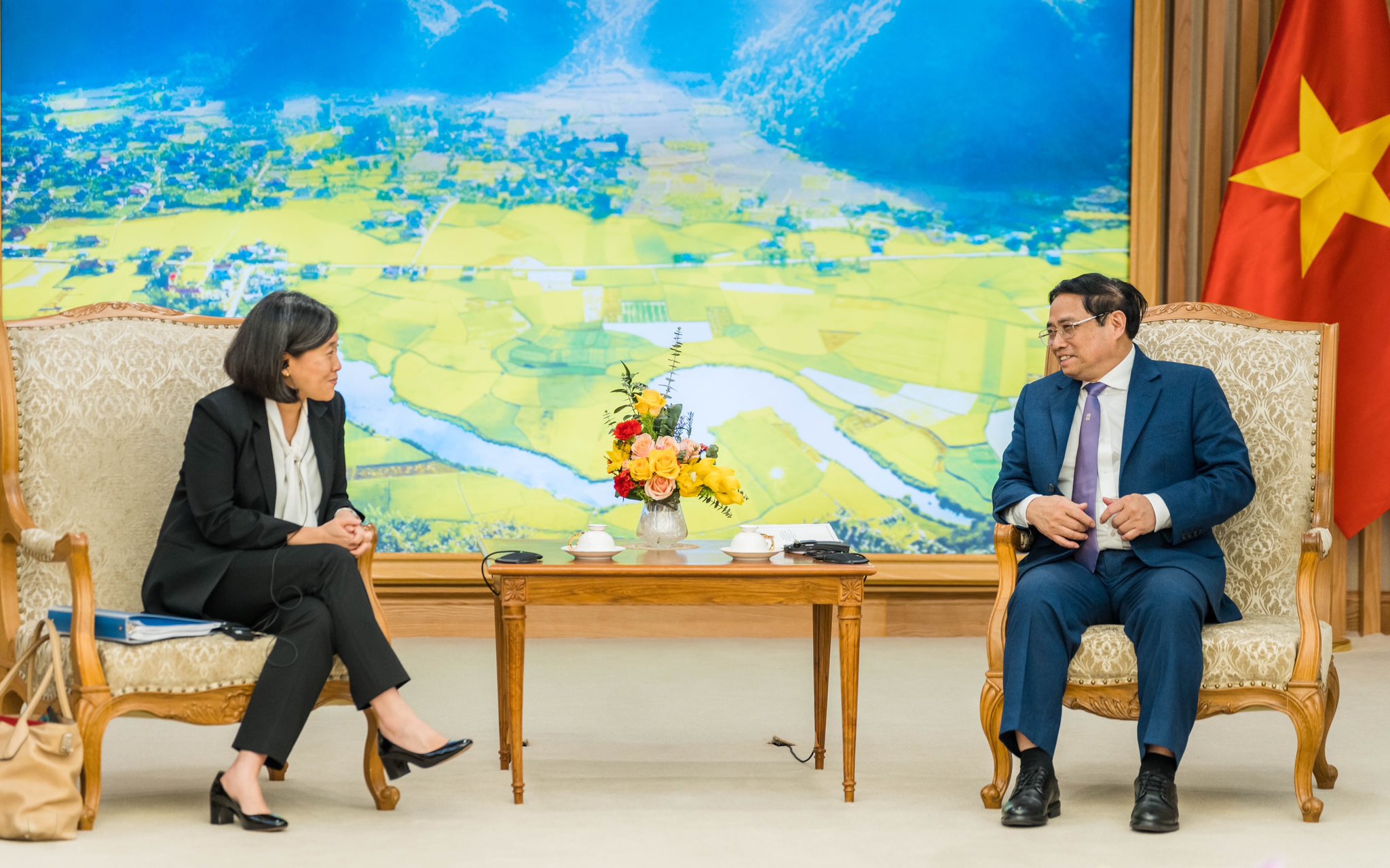 美國貿易代表戴琪15日在河內會見越南總理范明正。 (圖:@AmbassadorTai)