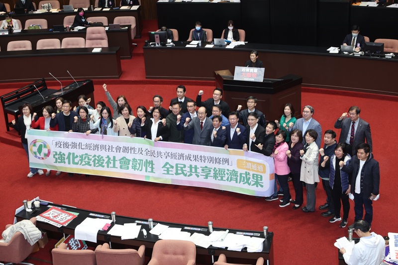 行政院長陳建仁明天到立法院報告疫後特別預算案，預計3月6日交付財政委員會聯席審查。中央社記者吳家昇攝  112年2月21日 (圖：中央社)
