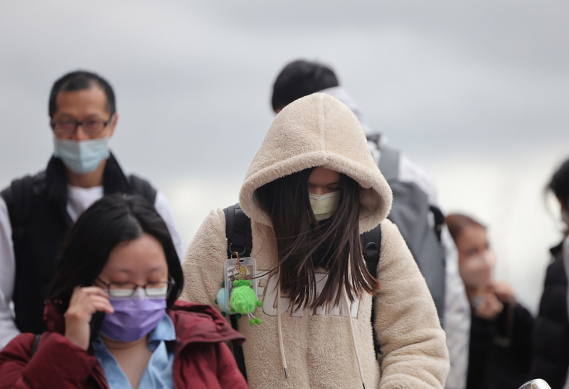 9縣市低溫特報，新竹以北、宜蘭探10度以下。 (圖：中央社)