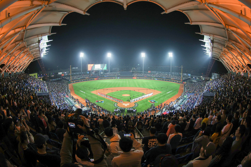 2023 WBC世界棒球經典賽正式開打，負責轉播的MOD愛爾達電視表示，首日收視即超越去年卡達世足賽最高收視表現。(圖：中央社)