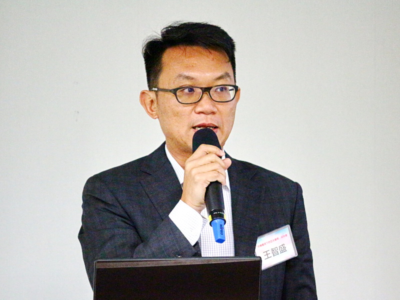 政府宣布恢復兩岸空運客運航點，中華亞太菁英交流協會祕書長王智盛10日受訪表示，我方釋出善意，北京不需用單方政治操作予以否定，應進一步相向而行 (央廣檔案/記者王照坤 攝)