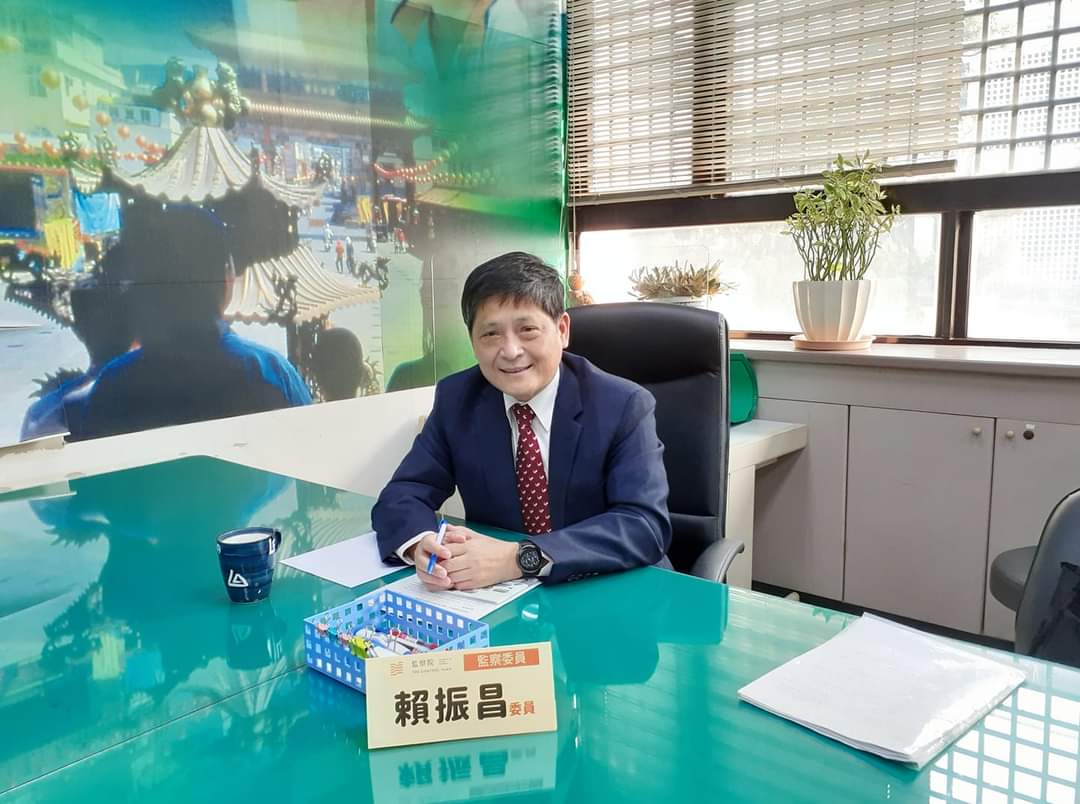 監察委員賴振昌10日指出，台電2年將虧損達5,460億元，已申請自動調查。(圖：賴振昌臉書)