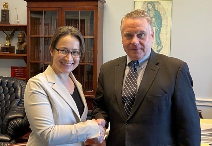 美國國會及行政部門中國問題委員會主席史密斯（Chris Smith）近日與駐美代表蕭美琴會晤。 (圖:IG@repchrissmith)