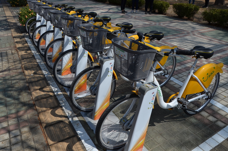 台北市交通局19日表示，接獲通報，YouBike系統遭境外連線攻擊，2.1萬筆會員交易資料外洩，提醒民眾若接到追繳欠款或儲值等訊息，可能都是詐騙。(示意圖/中央社)