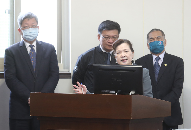經濟部長王美花29日在立院備詢時表示，目前雙鐵尚無漲價規劃。資料照片。 (圖：中央社)