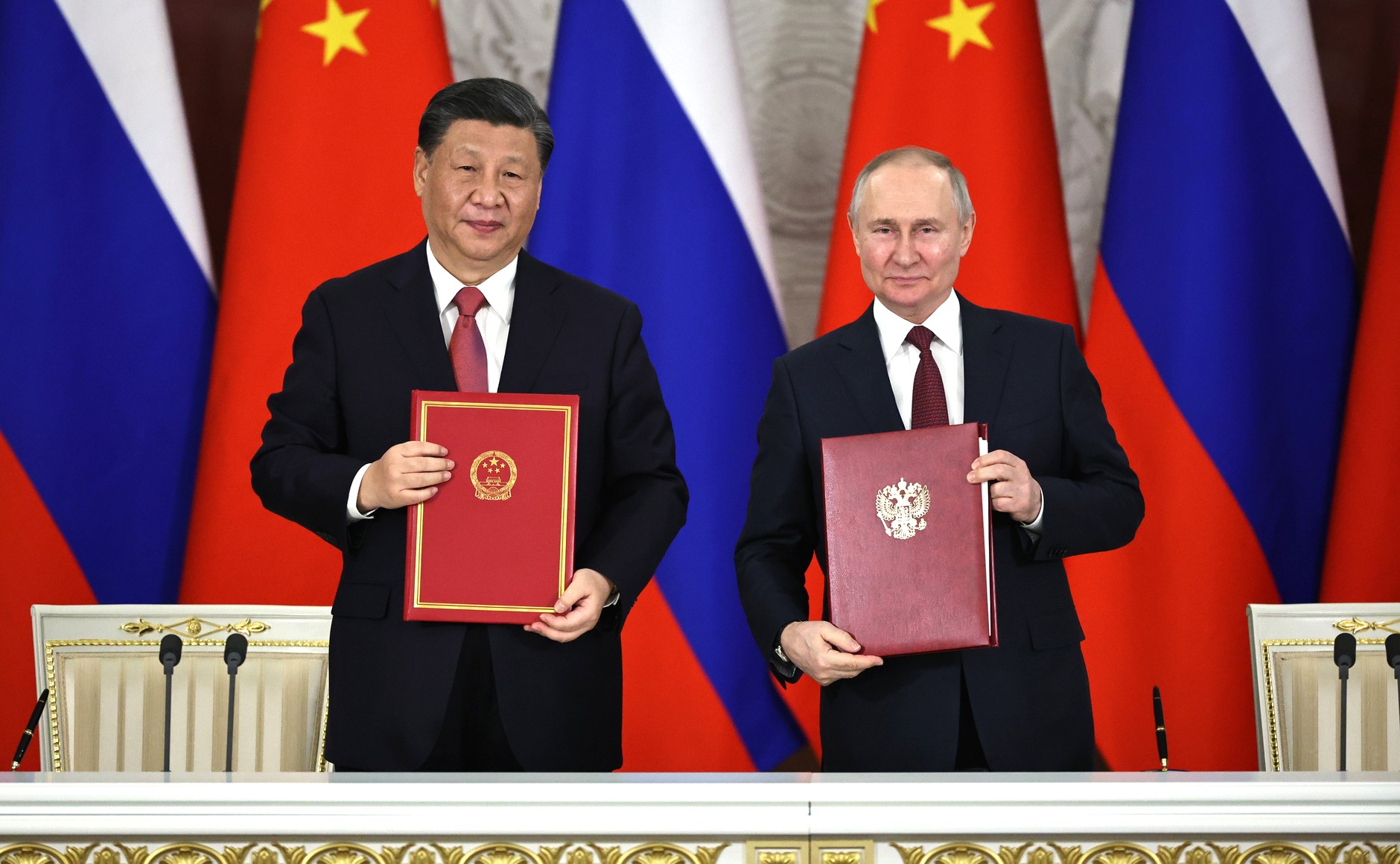 中國國家主席習近平與俄羅斯總統蒲亭(Vladimir Putin)21日下午在克里姆林宮舉行正式會談。 (圖:克宮)