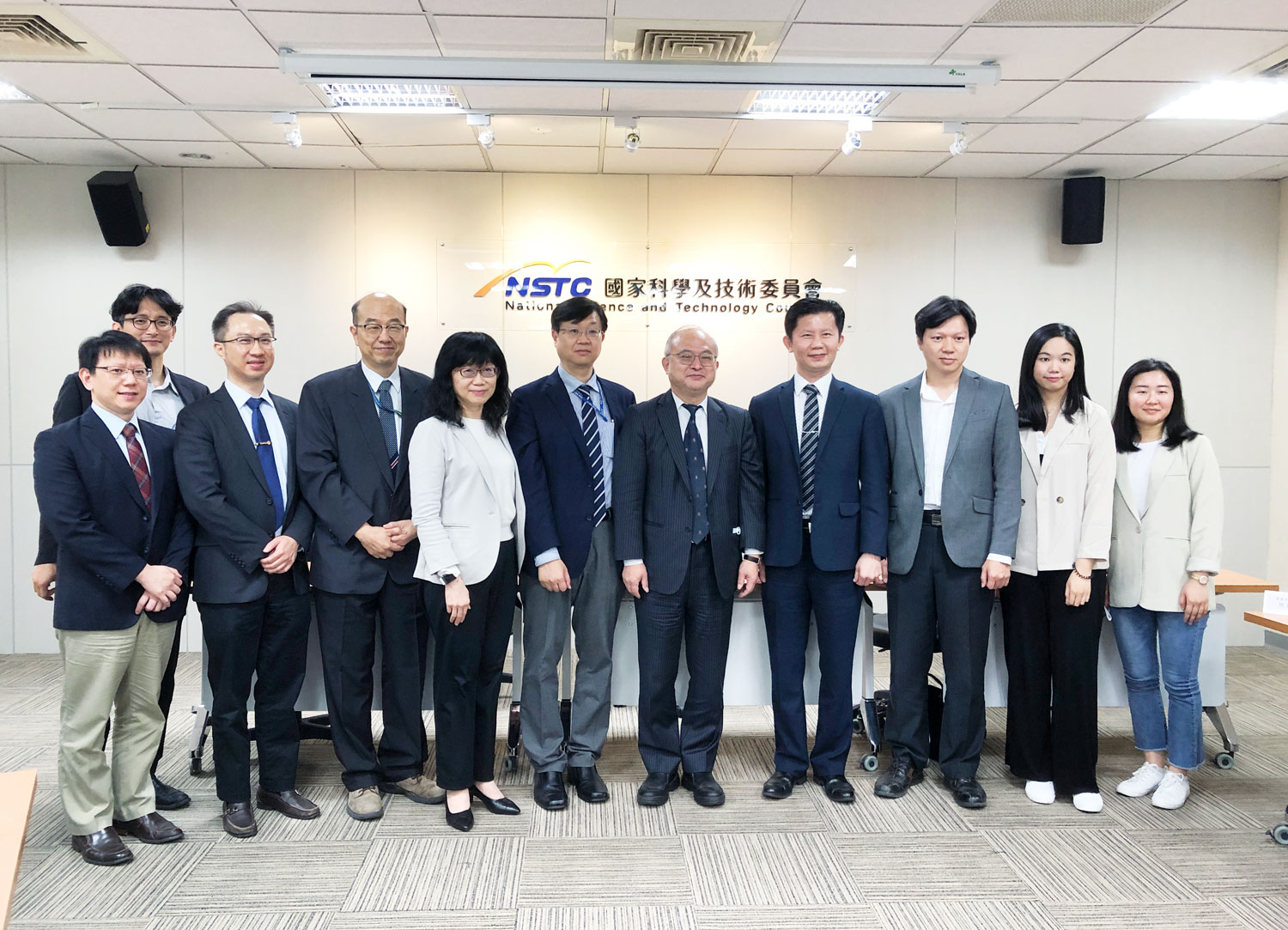 國科會今天(23日)指出，以台大醫院為首的6家台灣醫院，證實以大腸鏡切除1公分以下息肉時，如以不通電方式切除、也就是「冷切除」的方式，可以顯著減少術後出血。（楊文君攝）