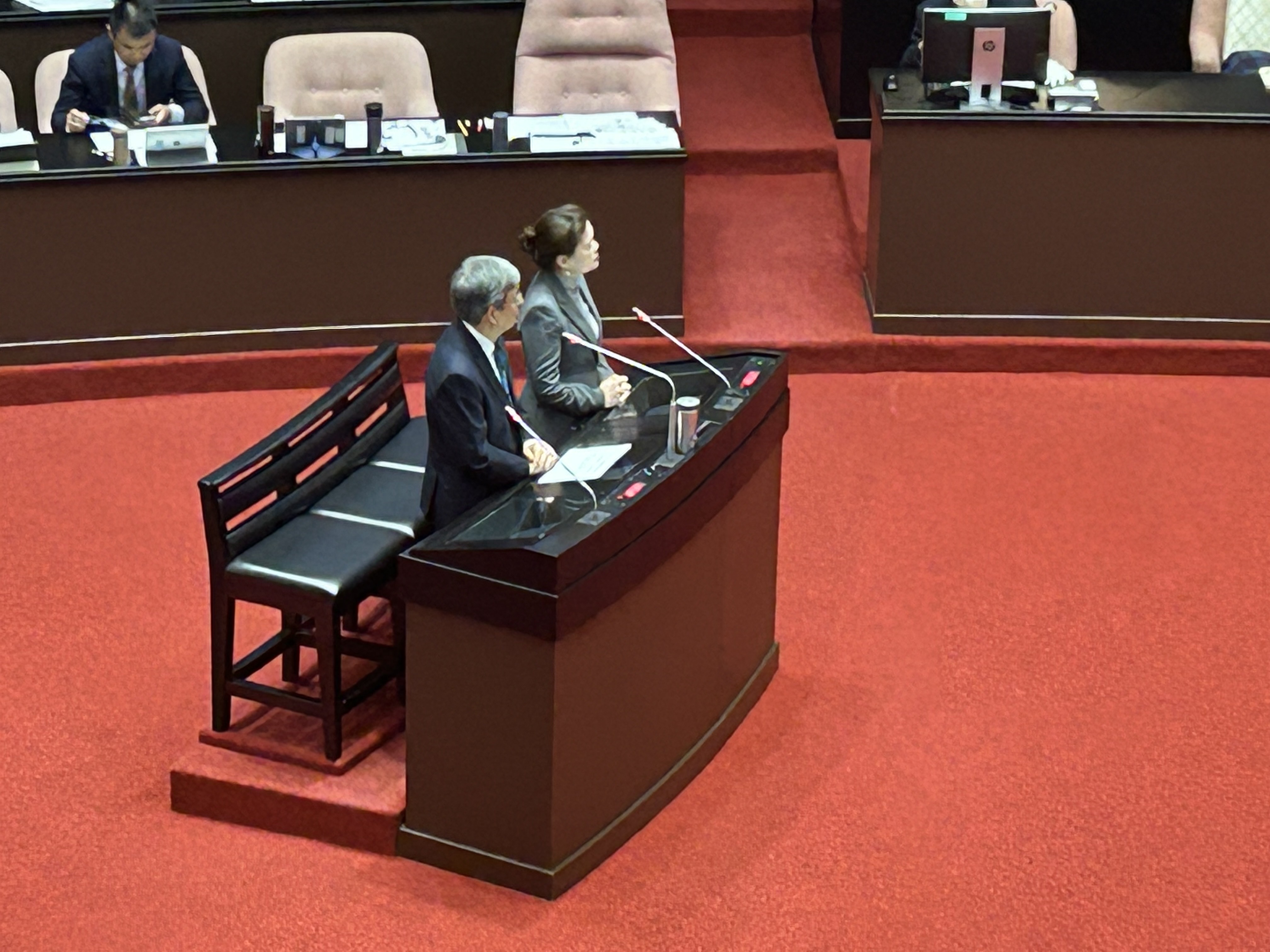 立法院今天(28日)繼續施政總質詢，來到經濟組詢答。(趙婉淳攝)