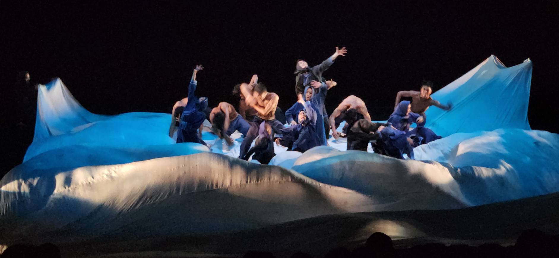 雲門舞集今年春天將重演創辦人林懷民1978年編創、描繪先民渡海來台打拼精神的經典舞作《薪傳》。(江昭倫 攝)