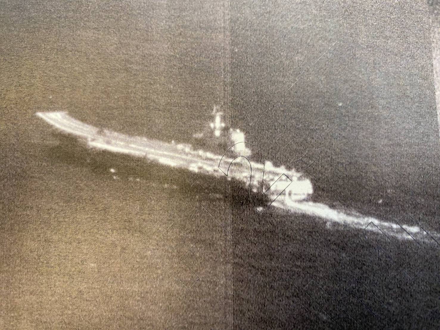 國防部5日公布中共海軍山東號航艦編隊已穿越巴士海峽的畫面。(國防部提供)