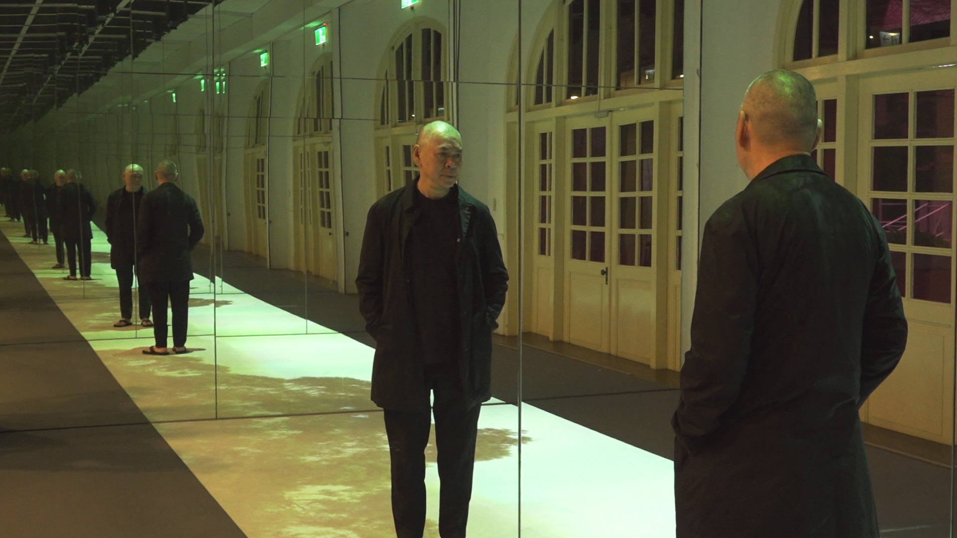 蔡明亮特別接受央廣影音專訪，揭露他與黃聲遠接觸的起源，以及合作的感想。(楊仁翔 攝)