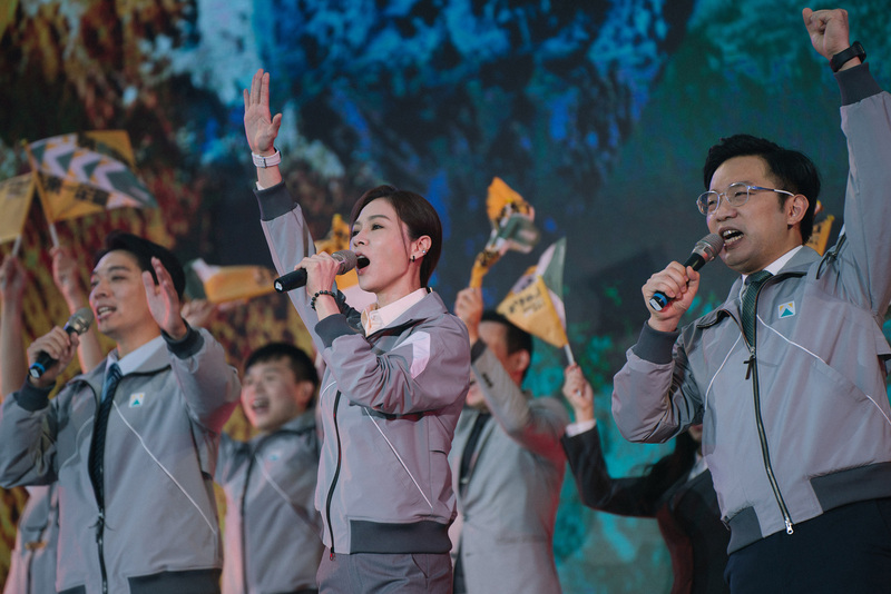 熱門台劇「人選之人－造浪者」因講述台灣選舉幕僚工作，傳出遭到中國屏蔽，前香港媒體人曾志豪分析認為，這就是兩岸不能統一的關鍵。(Netflix提供) (圖：中央社)