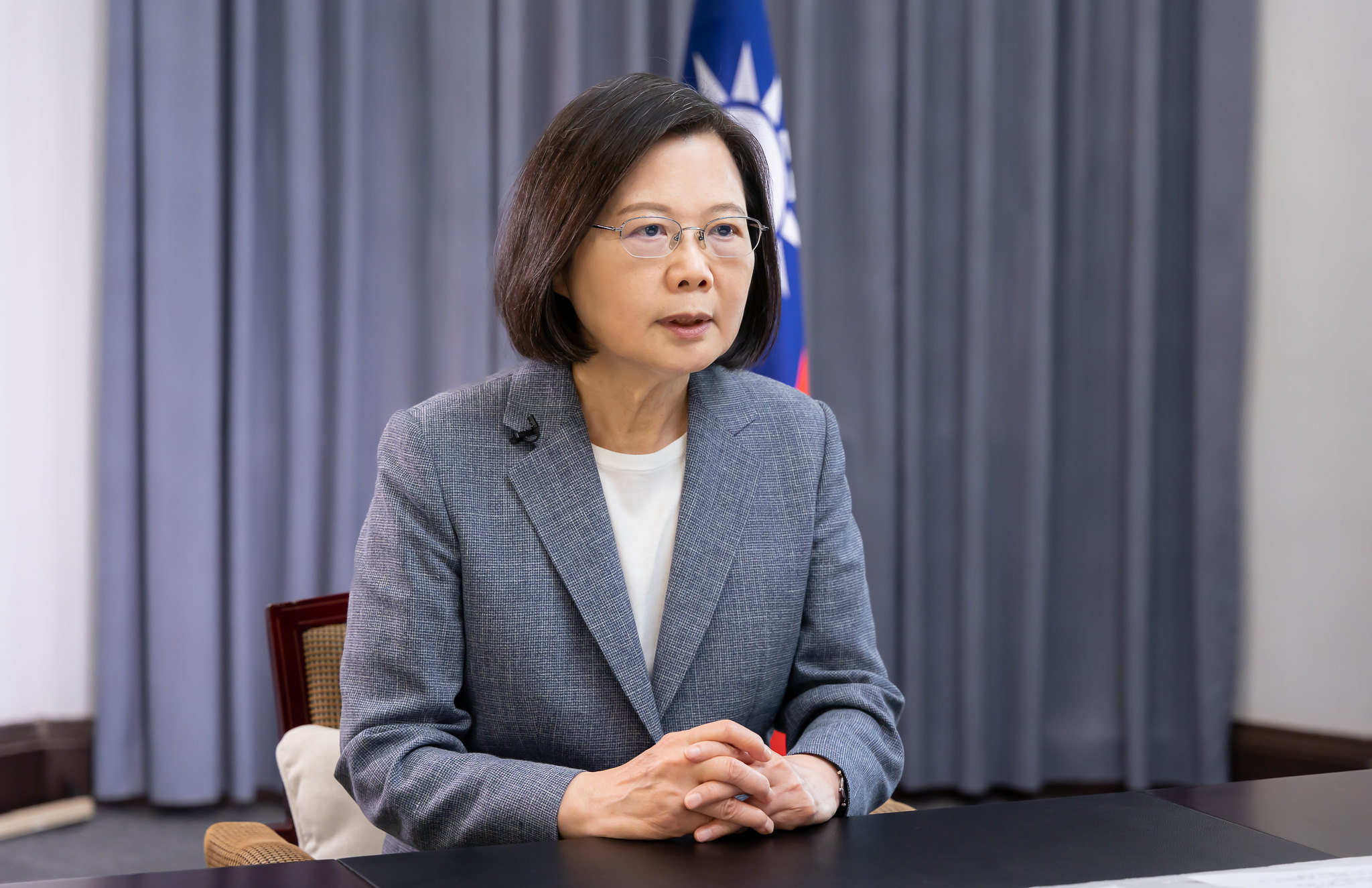 蔡英文總統今天(11日)針對中國軍演透過影片發表談話。(圖：總統府)