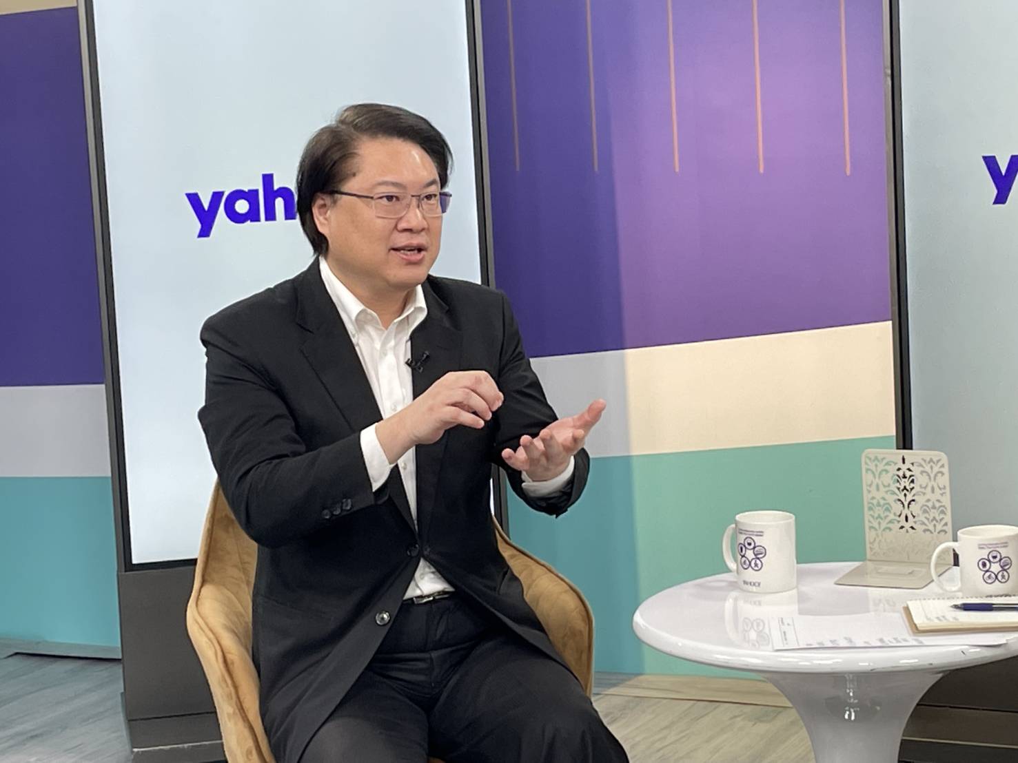 內政部長林右昌認為若要讓房價合理化，在都市規劃開發時便應考慮住宅需求。(Yahoo TV《齊有此理》提供)