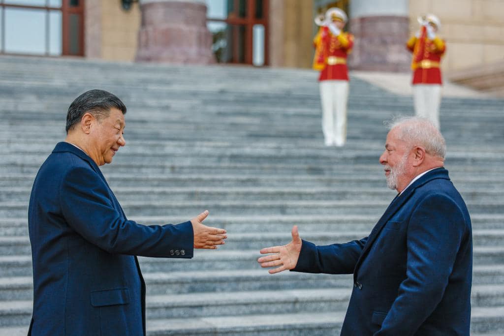 中國國主席習近平14日歡迎巴西總統魯拉到訪。(魯拉臉書 )