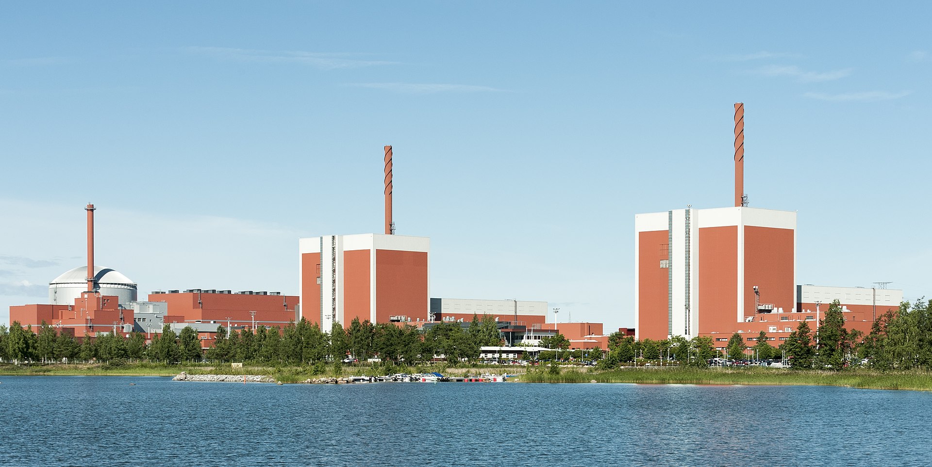 芬蘭奧爾基洛托核電廠3號機16日開始正常生產。(圖：維基百科)