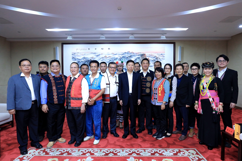 台灣少數民族代表團19在北京會見宋濤。（中國台灣網）