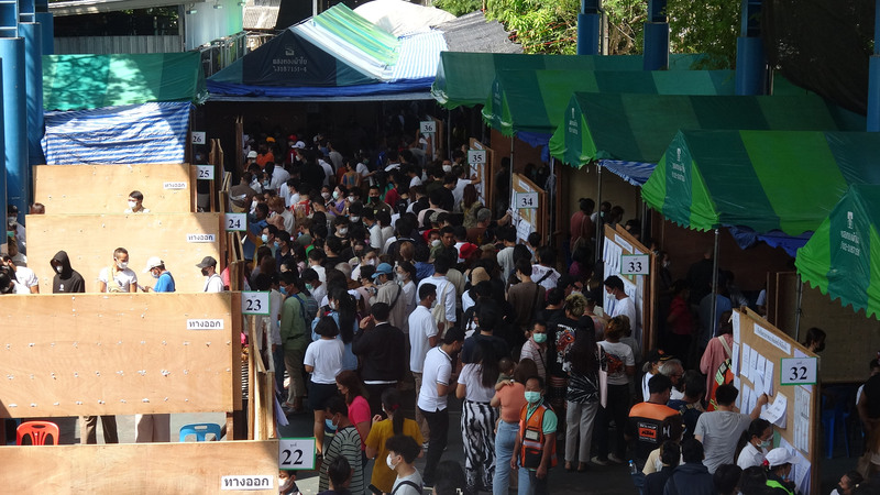 泰國將在14日舉行大選，部份選民7日已完成提前投票。 (圖：中央社)