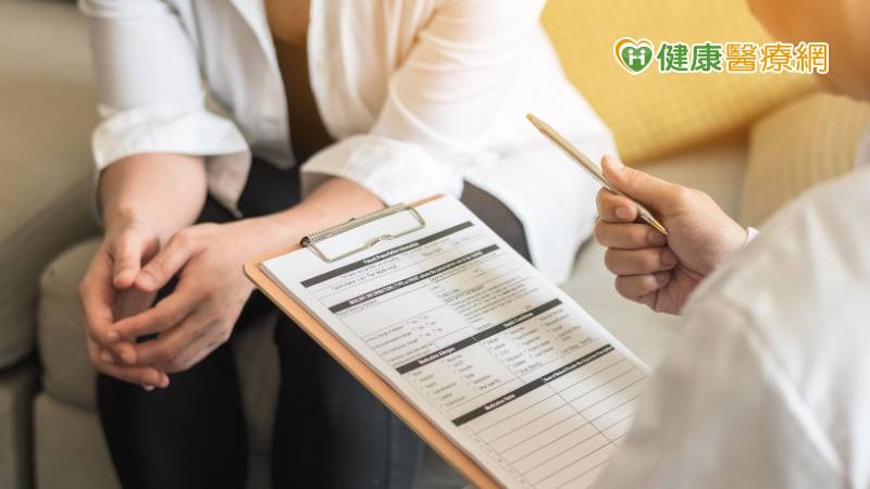 國民健康署鼓勵民眾及家人應積極定期接受癌症篩檢，維護自身及家人的健康。(圖：健康醫療網 提供)