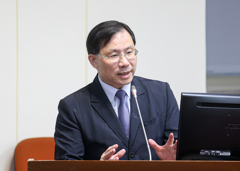 經濟部次長林全能8日表示，政府非核家園政策目標沒有改變，但在非常極端情況下，為強化電力韌性，核電是可能選項之一。(圖：中央社)