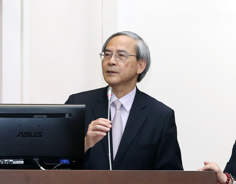 任內第3度護盤的財政部次長暨國安基金執行秘書阮清華表示，一定會盡全力用有限的資源穩定股市，提升投資人的信心。(圖：中央社)