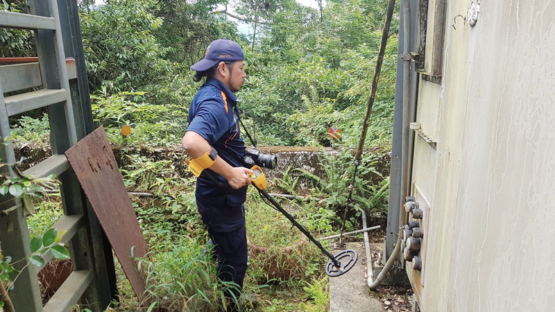 位於新北市、宜蘭縣交界處的福山植物園接連收到恐嚇電子郵件，宜蘭縣政府警察局刑警大隊長鄭偉豪帶隊深入山區，前往福山植物園展開地毯式搜索。(圖：中央社)