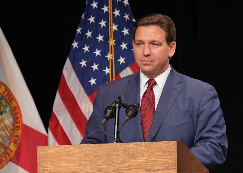 佛羅里達州州長迪尚特(Ron DeSantis)。 (圖:推特@GovRonDeSantis)