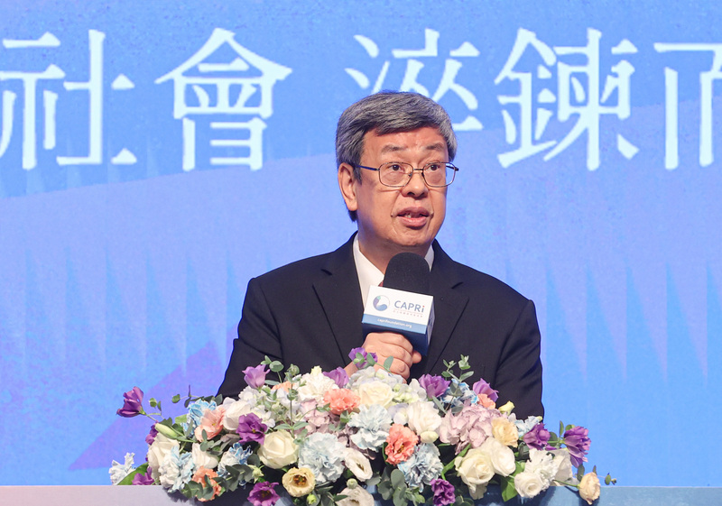 行政院長陳建仁29日出席亞太堅韌研究基金會首屆年度國際論壇，並以「韌性作為社會發展的核心」為題發表演說。(圖：中央社)