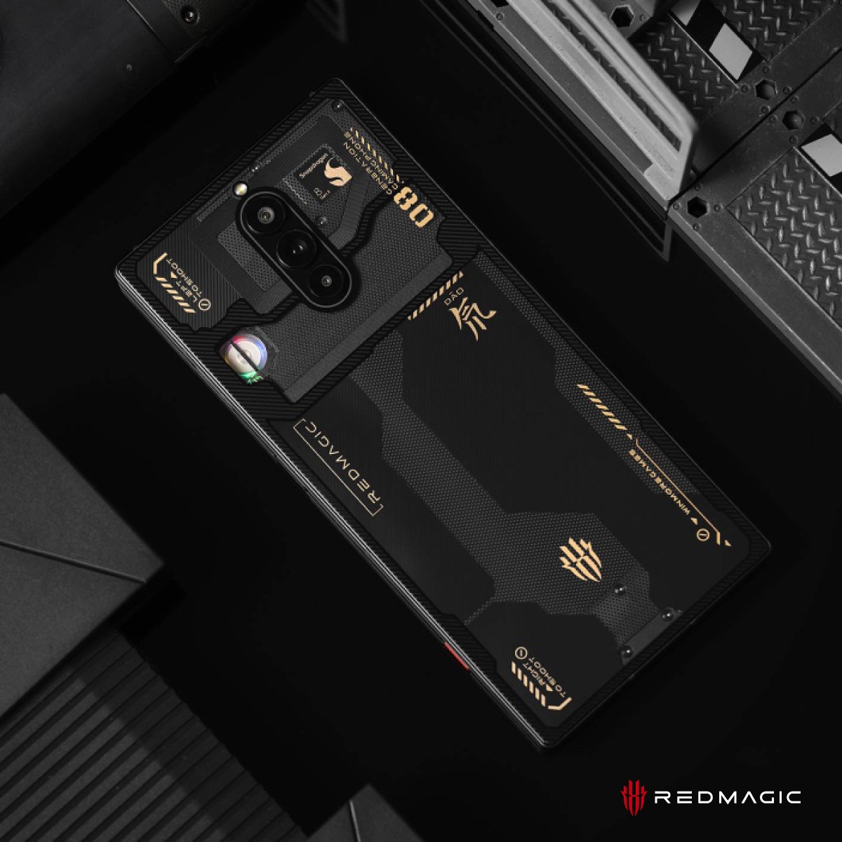 有代理商日前推動網路募資計畫，販售電競手機紅魔8Pro，許多網友已經付款但遲遲沒有收到產品，NCC則強調目前並未收到相關審驗申請。(圖：紅魔台灣臉書)