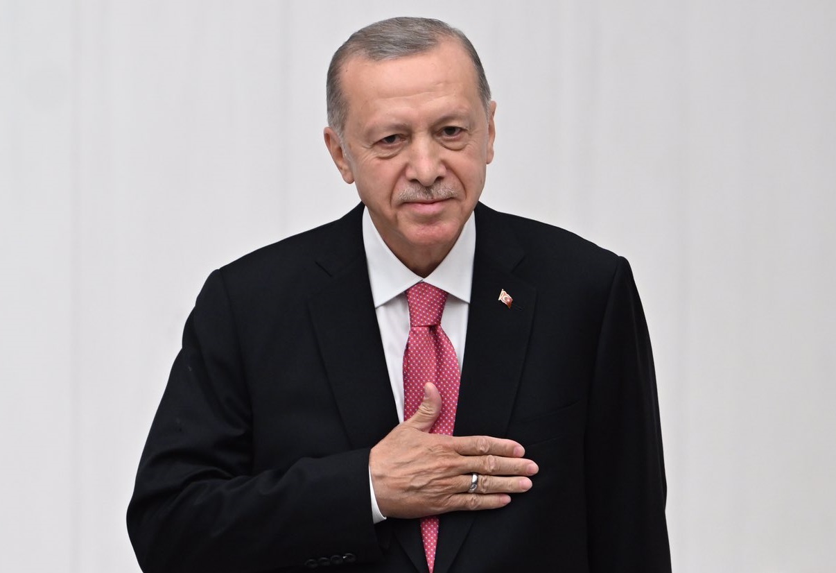 土耳其總統艾爾段(Recep Tayyip Erdogan)提議成立一個國際委員會，調查烏克蘭南部的卡科夫卡(Kakhovka)水壩遭到破壞一事。(圖:推特@RTErdogan)