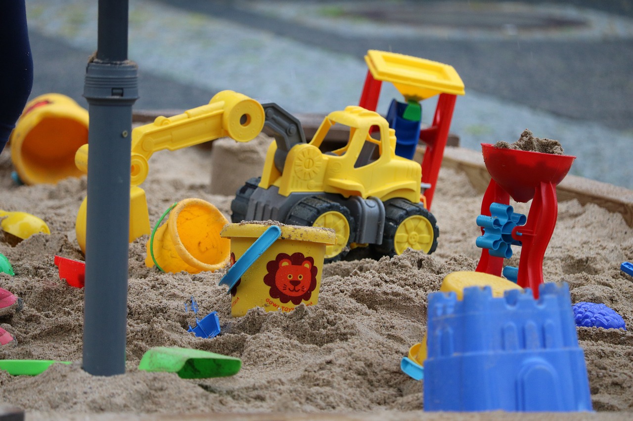 專家教你如何挑選優質幼兒園，包括師生比、合格的師資與設備都是關鍵。示意圖。 (Pixabay)