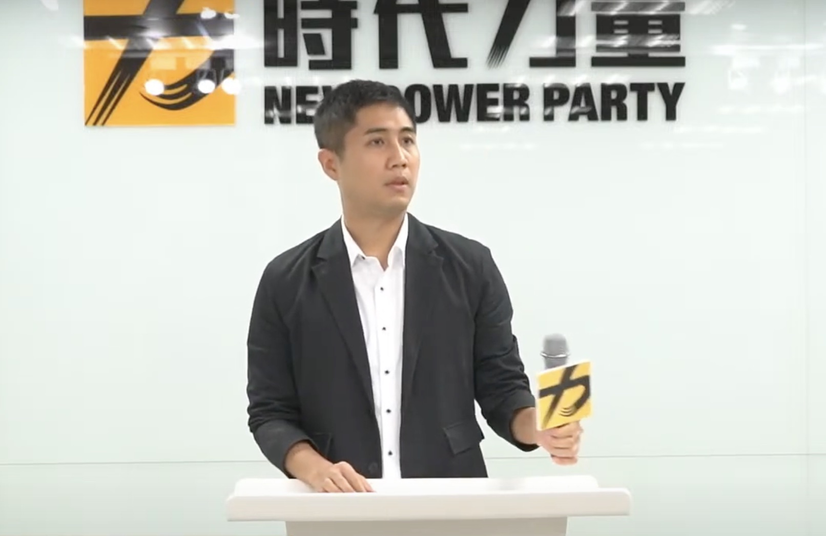 時代力量秘書長李兆立表示，藍白合是民眾黨主席柯文哲為了快速獲取權位的便宜選擇。(資料照/林詠青 攝)