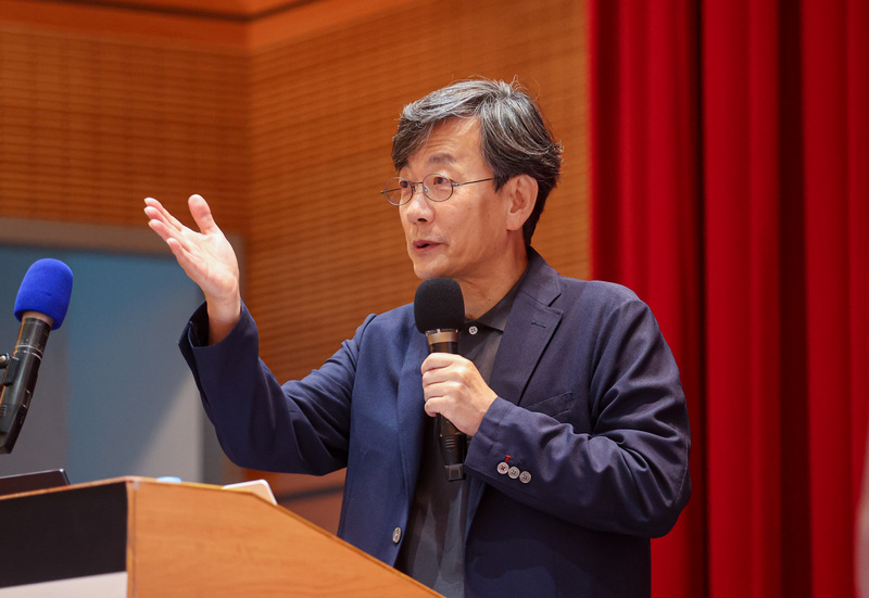 財團法人卓越新聞獎基金會主辦的2023亞洲新聞專業論壇，11日上午以「台海緊張將實現「修西底德陷阱」？」為主題，由韓國中央東洋廣播JTBC日本特派員孫石熙（圖）擔任主講人。(圖：中央社)